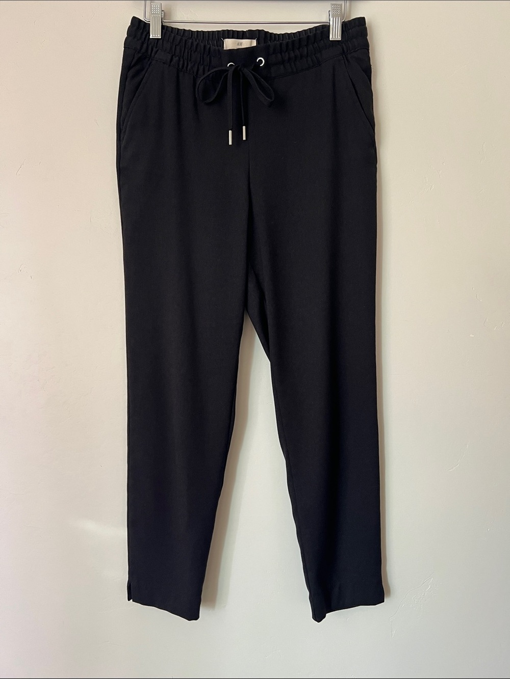 H&M Black Drawstring Slim Ankle Pants